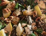 Foto del paso 1 de la receta: Ensalada de Espinaca con Dátil y Queso de Cabra