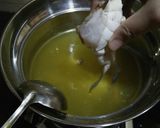 Gambar langkah 3 resipi Sup Ketam Ringkas.