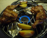 Foto del paso 7 de la receta: Pollo marinado al grill acompañado de salsa verde