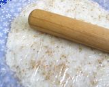 A picture of step 3 of Calcium-Packed Rice and Shirasu Pizza.