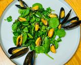A picture of step 3 of Warm watercress and mussel salad.