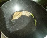 A picture of step 5 of Green Chutney Rice.
