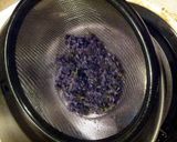 A picture of step 1 of Lavender Raspberry Jam.
