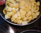 Foto del paso 2 de la receta: Patatas bravas🥔🥔