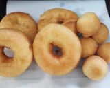 A picture of step 9 of Auntie Machi's Beloved Donuts.