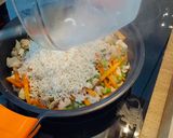 Foto del paso 3 de la receta: Arroz Frito Cantonés con Pollo