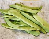 A picture of step 1 of Morroccan Beans with Garlic and Bacon.