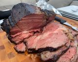 Une image de l'étape 8 de Rôti de côtes Wagyu fumé au bois de bourbon.