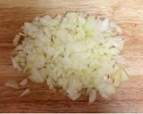 A picture of step 1 of Everybody Loves Traditional Omurice.