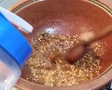 A picture of step 4 of Mughlai Aloo Mater.