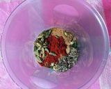 Foto del paso 7 de la receta: Ensalada de chiles asados con vegetales orgánicos y especias