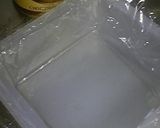 A picture of step 1 of Milk Matcha Chocolate Truffles.