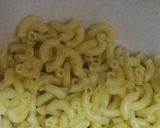 A picture of step 5 of Mecroni big rolls.