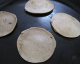 A picture of step 3 of Toasted Barley Flour Waffle-Style Dorayaki.