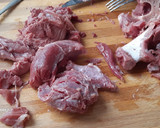 Foto del paso 4 de la receta: Codillo de cerdo en ensalada