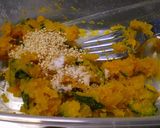 A picture of step 4 of Kabocha Squash with Sesame Seeds in a Microwave.