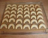A picture of step 6 of Vanillekipferl German Sweets.