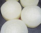 A picture of step 13 of Prep Daikon Radish for Buri Daikon and Simmered Dishes.