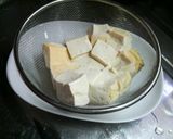 A picture of step 3 of Easy Spinach with Tofu Dressing.