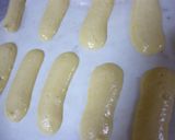 A picture of step 7 of Crispy Langue de Chat.