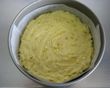 A picture of step 5 of Maple Cake with Potato.
