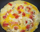Foto langkah ke 2 dari resep Omelette Rice Paper.