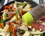 Foto del paso 5 de la receta: Espaguetis con verduras 🌶