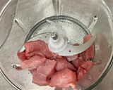 A picture of step 1 of Steamed Lion’s Head Meatballs.
