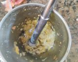A picture of step 2 of Chicken curry.