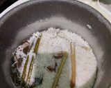 Foto langkah ke 2 dari resep Nasi Lemak Malaysia.