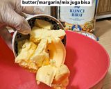Foto langkah ke 3 dari resep Xmas Tree Butter Cookies 🎄.