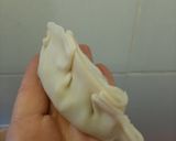 Foto del paso 2 de la receta: Empanadas dulces con pasas de uva y vino blanco