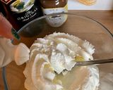 Une image de l'étape 2 de Tiramisu en verrines Baileys, crème de marrons / châtaignes et salted caramel chocolate Starbucks.