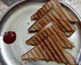 मेयोनीज सैंडविच(mayonise sandwich recipe in hindi) रेसिपी चरण 4 फोटो