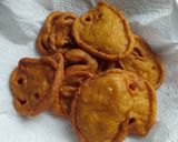 A picture of step 5 of Sweet Fried Torrejas (Arepuelas) with Cinnamon.