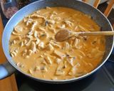 Bakonyi csirkeragu 🍄 recept fázis 5 fotója