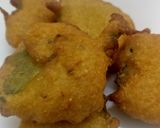 A picture of step 3 of Ajwain leaf fritter.