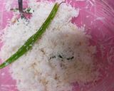 Foto langkah ke 7 dari resep Ketan Kukus Kelapa Parut - Spesial Ulang Tahun Cookpad.