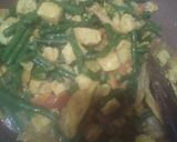 Foto langkah ke 8 dari resep Tumis kacang panjang campur.