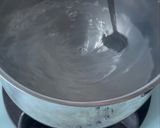 A picture of step 2 of Fool-Proof Poached Eggs 🥚.