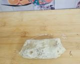 A picture of step 4 of Spring roll (Party Mood) a starter.