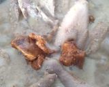Foto langkah ke 5 dari resep Ayam Petis khas Banjarnegara.