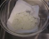A picture of step 4 of Hijiki Seaweed & Avocado Western-Style Dressing.