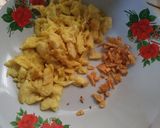 Foto langkah ke 3 dari resep Bakmi goreng samcan.