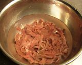 A picture of step 1 of Liver over Rice (Sweet & Salty Liver Stir-Fry).
