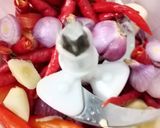 Foto langkah ke 1 dari resep Sambel Cumi Asin.
