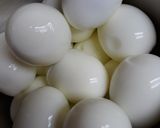 A picture of step 1 of Egg Snacker.