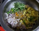 A picture of step 1 of Ajwaain Keiry Kanda Bhajji.