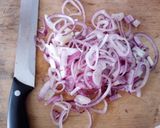 A picture of step 1 of Vege Noodles.