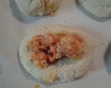 A picture of step 5 of Devil Lobster rolls.
